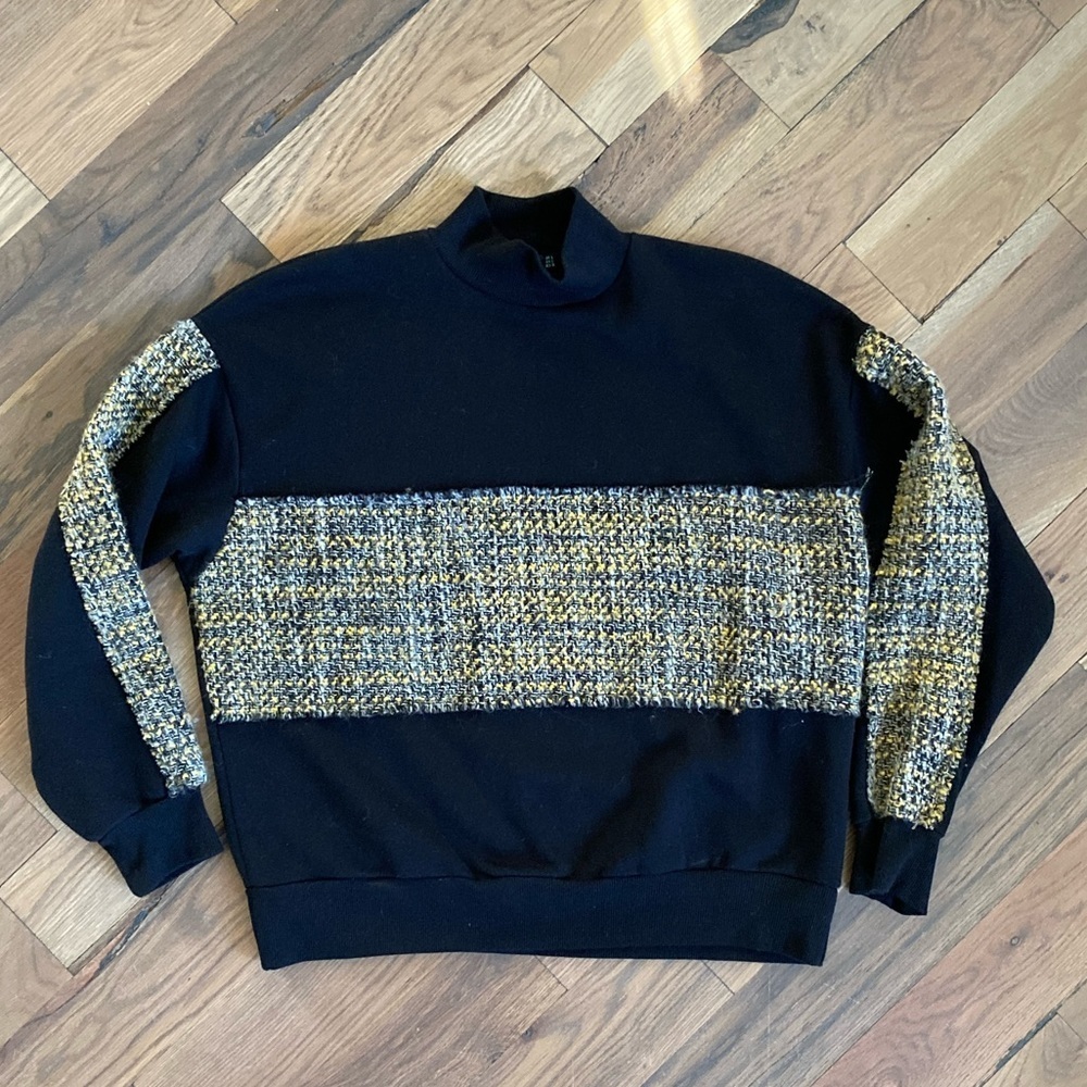 Bershka Womens Woven Black Textured Sweater Size Large